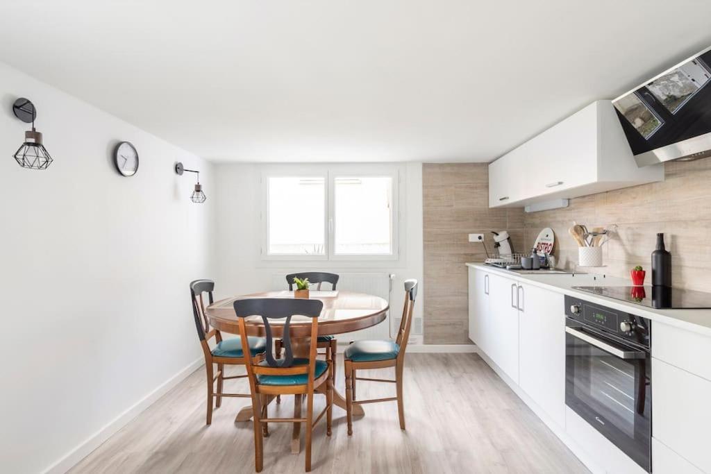 200 M Avec Terrasse Et Jardin Apartment